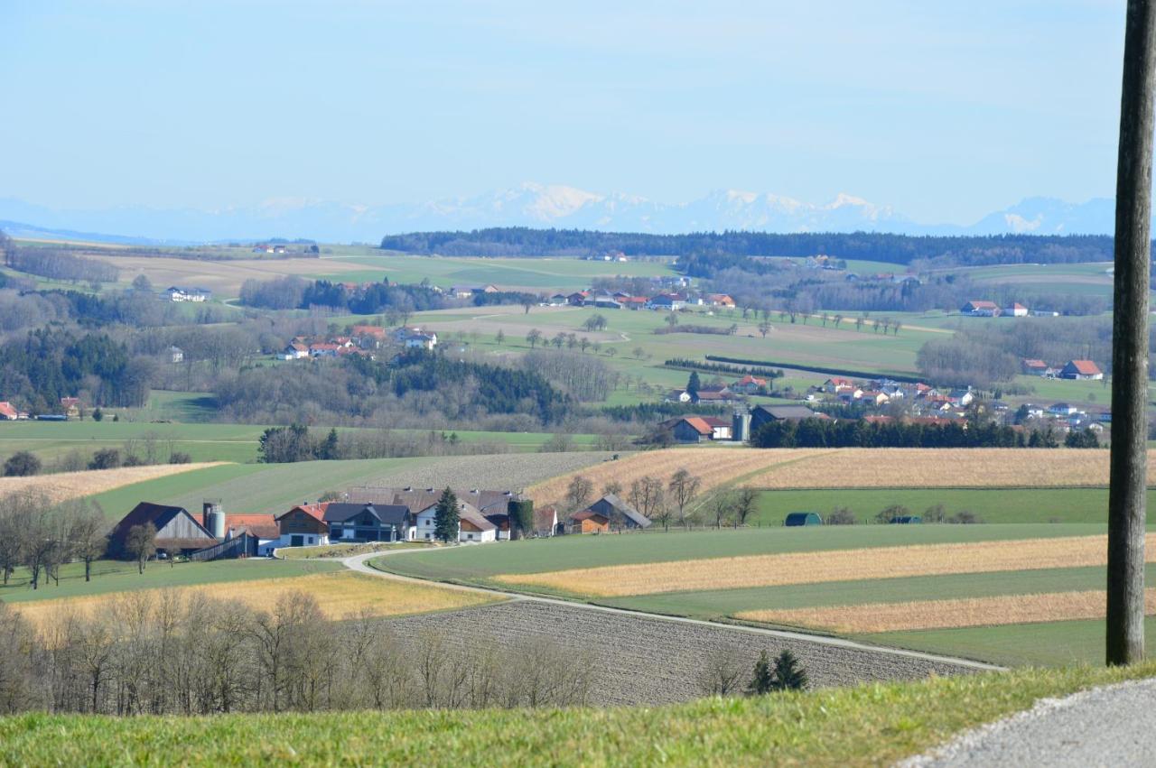 Schnatterhof Βίλα Lambrechten Εξωτερικό φωτογραφία
